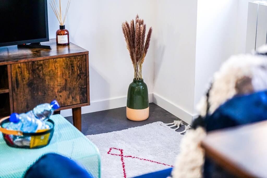 Le Petit Faubourg • Fibre • Proche Centre-Ville Châteauroux Eksteriør bilde